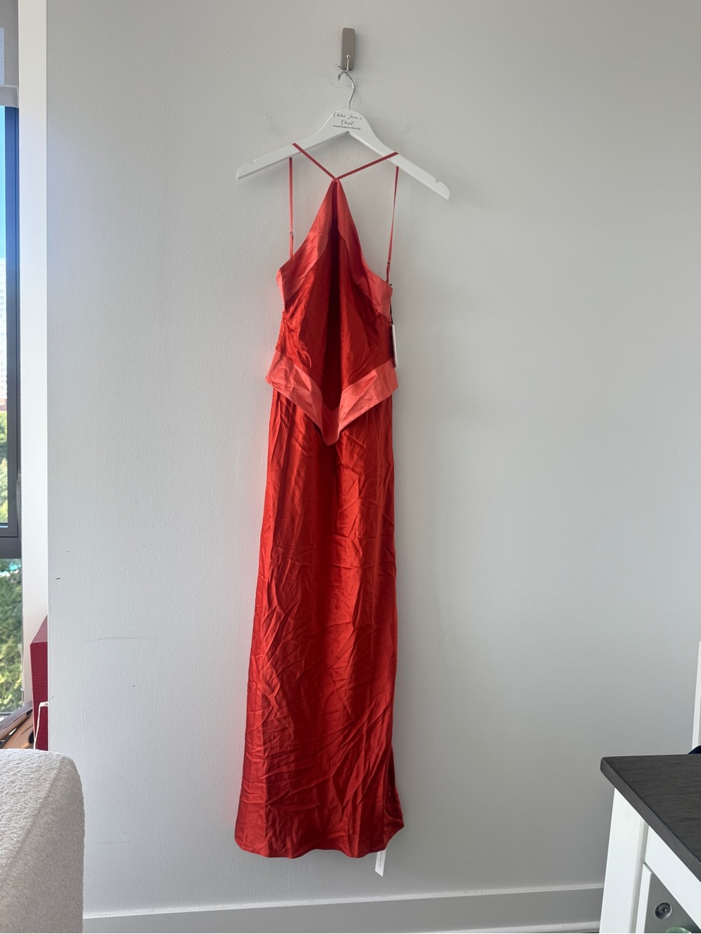 REFORMATION Jillian Silk Dress in Chili Mango 2 - Picture 4 of 9